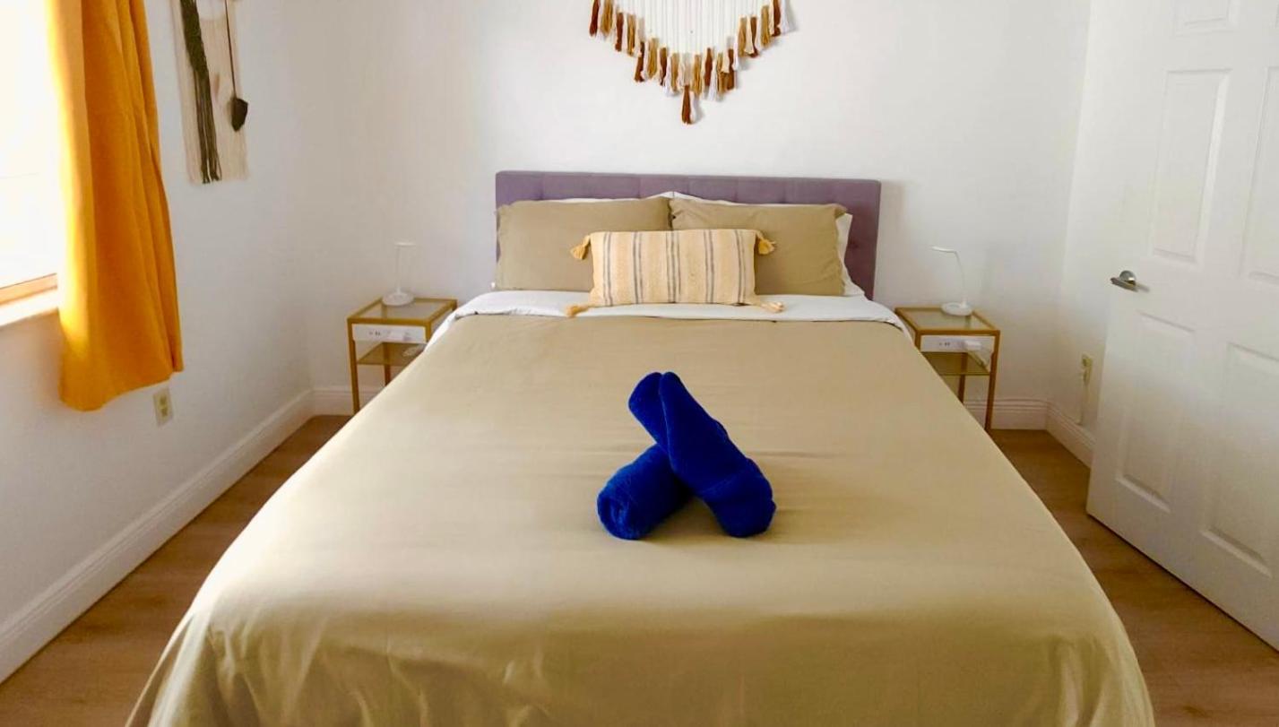 Intimate Casita Mia Minutes Away From Airport, Calle 8, Brickell, Coral Gables, The Beach And More! Miami Extérieur photo